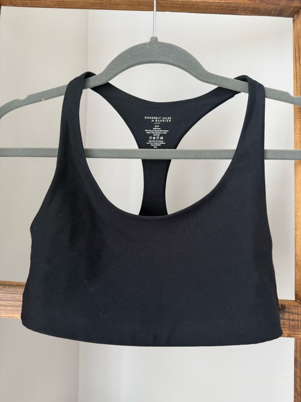 Bandier black sports bra
